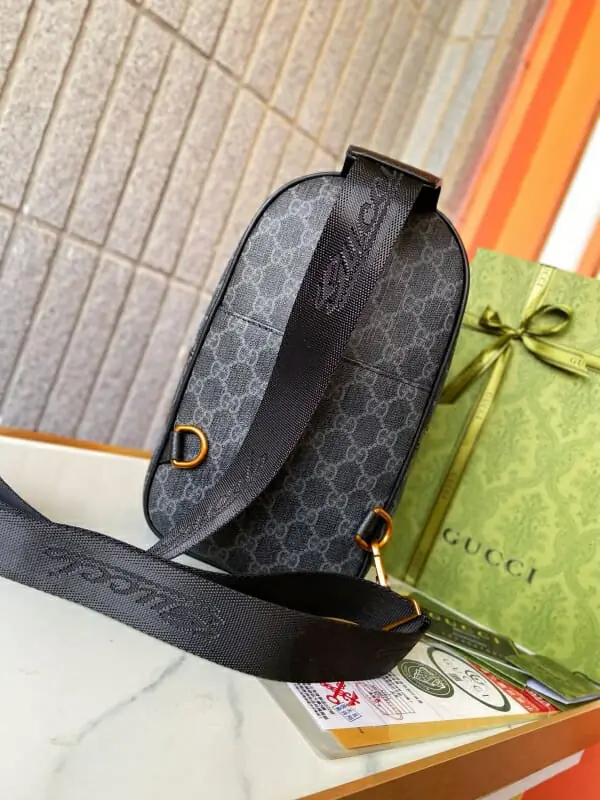 gucci aaa homme mini sac a main s_124a7ab1